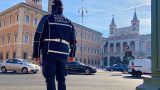 Rapina a san giovanni: panico e paura per un uomo armato di forbici