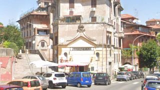 Garbatella protesta contro i Cesaroni: problemi di parcheggio a Roma