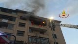 Incendio a tor marancia: soccorse 3 persone in appartamento a roma