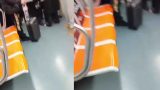 Panico in metro a roma: borseggiatrici sorprese e spray al peperoncino