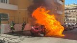 Auto in fiamme a Roma: spaventoso incendio su strada ai Parioli